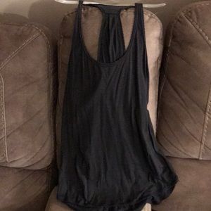 Lululemon singlet